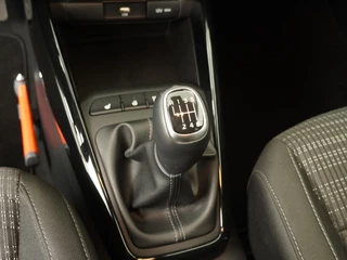Kia Stonic 1.0 T-GDi MHEV DynamicPlusLine  - Apple/Android Carplay - Navigatie - Cruise Control - Stoel/Stuurverwarming - Lichtmetalen Velgen - Fabrieksgarantie t/m 28-01-2032 / 34