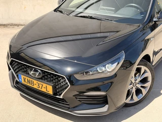 Hyundai i30 1.4 T-GDI N Line Pano Camera CarPlay 18'' LED Keyless / 2