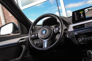 BMW X1 xDrive25e High Executive M sport | 1e eigenaar | Dealer onderhouden | Panoramadak | Apple Carplay | Camera | LED adaptief | Head-up | Stoelverwarming | Cruise control / 20