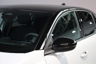 Lancia Ypsilon 1.2 Turbo Hybrid HF Line 110pk / 29