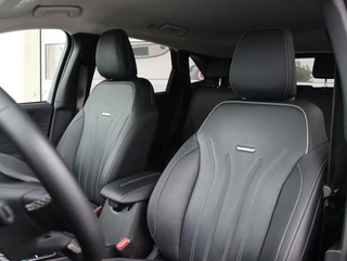 Ford Kuga 2.5 PHEV 225PK Vignale | trekhaak | 20inch | SOH 86% / 7
