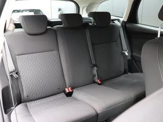 Ford Focus Wagon 1.0 EcoBoost Edition / 9