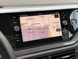 Volkswagen Polo 1.0 TSI Highline Virtual 17'' LED ACC Camera CarPlay Navi Stoelverwarming / 23