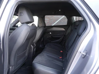 Peugeot 308 SW 1.2 PureTech GT | Automaat | Adaptive cruise control | Stoelverwarming | Stoelmassage | 18 inch lichtmetalen velgen | Achteruitrijcamera | Full led | Apple carplay/Android auto / 12