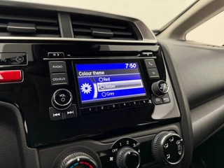 Honda Jazz 1.3 i-VTEC Trend | Cruise Control | Stoelverwarming / 19