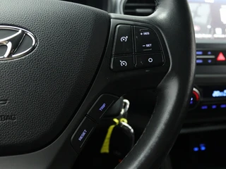 Hyundai i10 1.0i i-Premium Navigatie | Stoelverwarming | Cruise control / 26