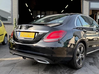 Mercedes-Benz C-klasse 200 Trekhaak|Facelift|Camera|LED|AUT / 19