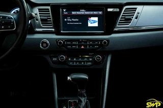 Kia Niro 1.6 GDi Hybrid ExecutiveLine | Leer | Memory | JBL | ACC | Dodehoek | Navi | Cam / 19