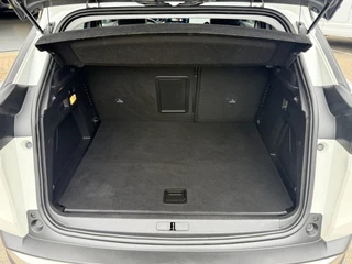 Peugeot 3008 1.6 HYbrid 225 Allure  | LED | Apple/Android | DAB | Keyless | PDC v+a incl. Camera | Standkachel / 68