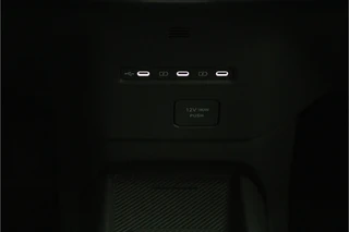 Kia EV2 Plus Advanced 42.2 kWh  - Schuif-/Kanteldak - Elektrisch Verstelbare Bestuurdersstoel - Harman Kardon - Stoel-/Stuurverwarming - Fabrieksgarantie tot 2033 / 48