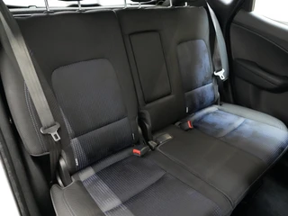 Hyundai ix20 1.4i i-Drive / 8