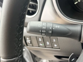 Suzuki Vitara 1.4 Boosterjet Smart Hybrid Select  | LED | Adapt. Cruise | DAB | Apple/Android | PDC incl. Camera | Stoelverwarming / 24