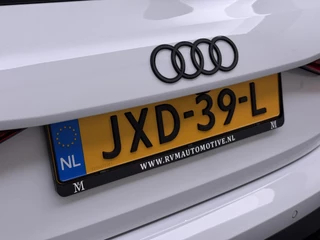 Audi A3 Sportback 45 TFSI e S edition Competition 272pk PHEV| 8.000KM!  | INCL. BTW | 143km RANGE WLTP!! | ADD. CRUISE | PANORAMADAK | FABRIEKSGARANTIE t/m 04-2027| MEGA COMPLETE AUTO| S-LINE BINNEN + BUITEN| LEDER| / 11