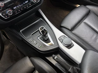 BMW 1-serie M140i xDrive Edition Shadow | Harman/Kardon | Stoelverwarming | Memory Stoelen | Leder / 14