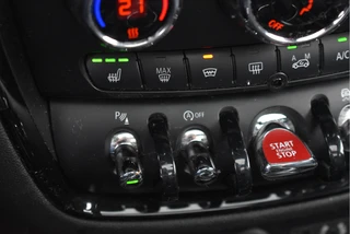 MINI Clubman 1.5 Cooper Chili Serious Business Driver Ass.Pack | Vol | Open dak | Keyless | HUD | Adapt.CC | LED/Xenon | Historie / 53