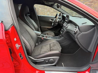 Mercedes-Benz CLA Shooting Brake 180 AMG Night Pakket LED Camera / 18