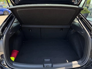 Volkswagen Taigo 1.0 TSI Life * Camera * Stoelverwarming * Virtual Cockpit * Keyless / 16