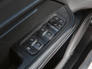 Lynk & Co 01 1.5 | Black Edition | Panoramadak|360° Camera|ACC|Stoelverwarming|Navi|Carplay / 24