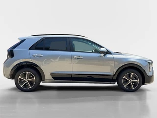 Kia Niro 1.6 GDi Hybrid DynamicPlusLine | Facelift model | Nu te bestellen! |  Schuifdak | NU MET €3.000 inruilpremie / 7