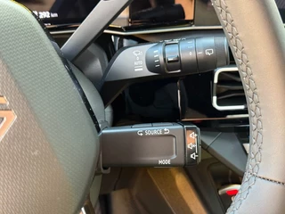 Renault 5 Comfort Range Iconic Cinq 52 kWh Direct beschikbaar ACC H&K / 35