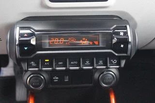 Suzuki Ignis 1.2 Stijl Smart Hybrid / 11