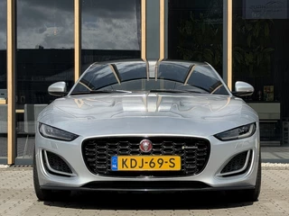 Jaguar F-TYPE P300 RWD R-Dynamic / 21