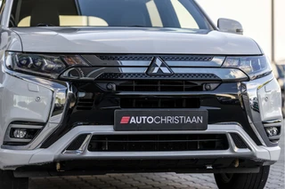 Mitsubishi Outlander 2.4 PHEV Instyle  | SOH 93% | Pano | 360° Camera / 20