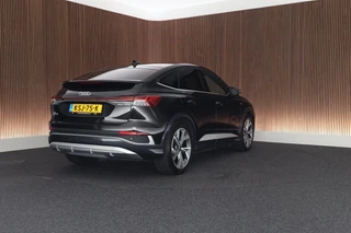 Audi Q4 Sportback e-tron 40 204pk S Edition 77 kWh SOH 91% Stoelverwarming Camera HUD Keyless ACC S-Line / 9