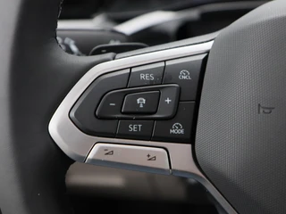 Volkswagen Multivan 1.5 eHybrid 245 Pk L2 Bulli Edition 4Motion | 6-Persoons | Panoramadak | Harman & Kardon | Camera | Trekhaak | 19 Inch | 5.703 Km !! / 26