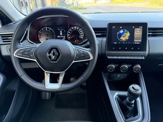Renault Clio 1.0 TCe / Navigatie / Apple CarPlay - Android / 1e Eigenaar / ALL-Season banden / Cruise Control / PDC met optische w / 12