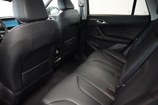 MG HS MG PHEV 1.5 Luxury  Treeplanken electrische klep 360 camera 24 Maanden garantie* (Vraag naar de voorwaarden) / 24