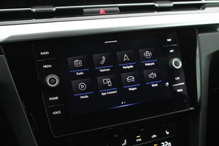 Volkswagen Arteon Shooting Brake 2.0 TSI 190pk DSG R-Line Business+ Keyless Panoramadak DCC Camera Stoelverwarming Virtual Cockpit Navigatie / 28