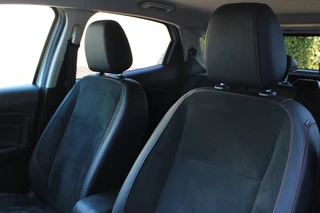 Ford EcoSport 1.0 EcoBoost ST-Line  | Winterpack | Navigatie | Keyless | B&O / 24