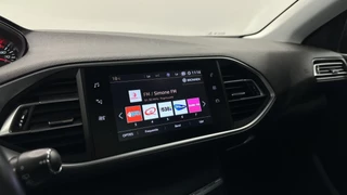 Peugeot 308 SW 1.2 PureTech Blue Lease Executive PANO CARPLAY NAVI. / 31