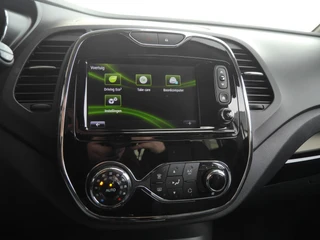 Renault Captur 0.9 TCe Xmod | Lederen bekleding | Stoelverwarming | Trekhaak | Keyless entry en start | Climate control | Navigatie | Extra getint glas | Regensensor / 27