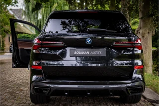BMW X5 xDrive50e M Sport Pro  Bowers & Wilkins Sky Lounge Massage Crafted Clarity Soft Close / 42
