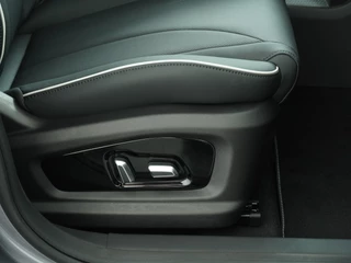 Omoda 5 SHS 1.6 T-GDi SHS-H Premium  - Registratie voordeel! - Kantel/Schuifdak - Adaptieve Cruise control - Ventilatie Voorstoelen - Privacy Glass - Stoel/Stuurwiel Verwarming - 1000KM Rijbereik -  7 Jaar Fabrieksgarantie / 40