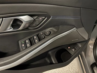 BMW 3-serie Touring 330e xDrive M-pakket facelift / Panorama-dak / head-up / 360 camera / Harman-Kardon / 16