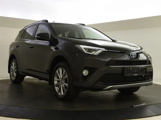 Toyota RAV4 2.5 Hybrid AWD Executive / 6