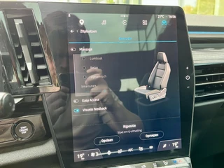 Renault Austral 1.2 E-Tech Full Hybrid 200 Iconic  | Pano | 360° Camera | All Seasons | Pack Winter | Intelligent Adaptive Cruise Control (IACC) | Dodehoek | Stoel+Stuur+Voorruitverwarming | Navigatie | Apple CarPlay/Android Auto / 48