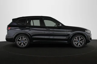 BMW X3 xDrive30e M Sport Panoramadak Stuur-Stoelverwarming HiFi Camera / 36