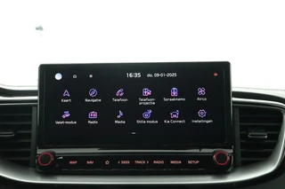 Kia ProCeed 1.5 T-GDi GT-Line Automaat  - Navigatie - Cruise Control - Stoel-/stuurverwarming - Climate Control - Fabrieksgarantie tot 01-2031 / 40