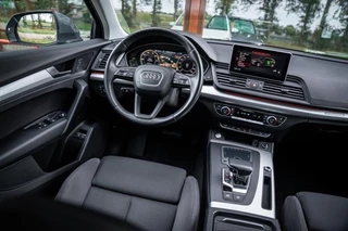 Audi Q5 50 TFSI e Quattro Pro Line | Luchtvering | Matrix LED | Inparkeersysteem | Drive select | Trekhaak | Navigatie | SoH 94% | / 60