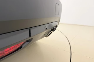 Citroen C4 1.2 Puretech 130pk Automaat Shine Pack Business | Navigatie | Adapt. Cruise control | Lederen stoelen elektrisch en verwarmd | Head-up display | Keyless | Apple Carplay/Android Auto | 18" Lichtmetalen velgen / 8