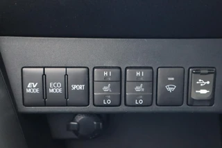Toyota RAV4 2.5 HYBRID DYNAMIC / 31