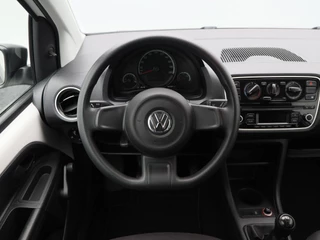 Volkswagen Up! 1.0 take up! BlueMotion | Airco | Radio CD Speler | 113.518 Km !! / 14