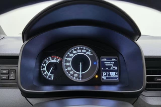 Suzuki Ignis 1.2 Smart Hybrid Select 83pk | Automaat | Airco | Lichtmetalen Velgen | Camera | Stoelverwarming | Apple Carplay Android Auto | 6.000km! / 21