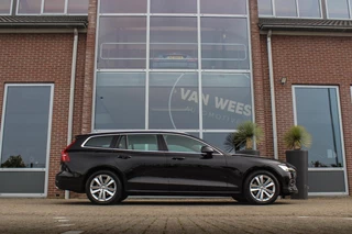Volvo V60 2.0 B4 Inscription | NL auto | 2e eigenaar | BTW auto | Stuurverwarming | Leer | Cruise control | DAB | Camera | LED | Navigatie | Bluetooth | PDC / 8