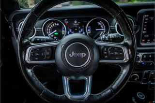 Jeep Wrangler Unlimited 4xe 380 Sahara  Adaptive Cruise Alpine / 9