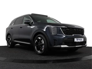 Kia Sorento 1.6 T-GDi Plug-in Hybrid 4WD ExecutiveLine 7p Nieuw en Direct leverbaar! - - Stoel/Stuurverwarming - 1700kg trekgewicht - Apple Carplay - Android Auto - Panorama Dak - - Fabrieksgarantie tot 2033 / 12